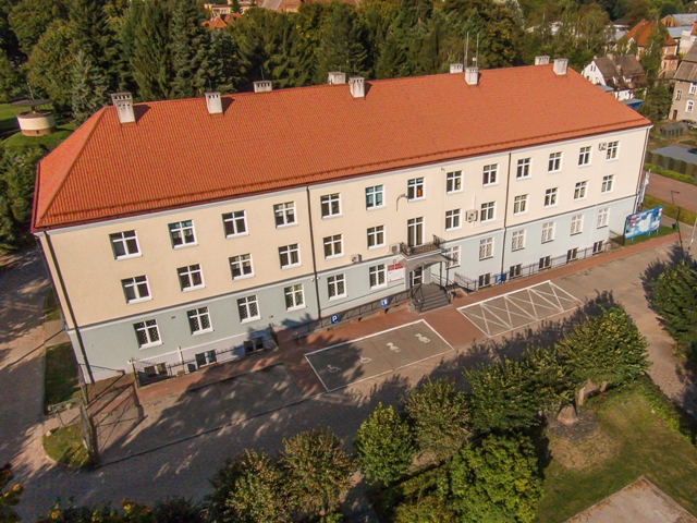 Zdjęcie budynku starostwa